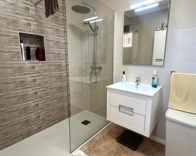 Image No.11-3 Bed Villa for sale