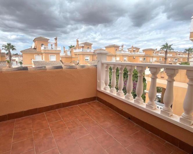 Image No.18-3 Bed Villa for sale