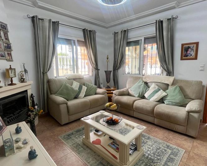 Image No.27-3 Bed Villa for sale