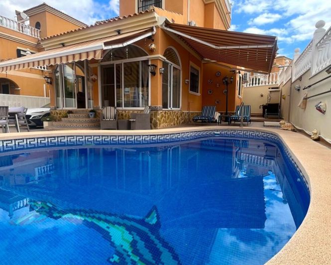 Image No.48-3 Bed Villa for sale