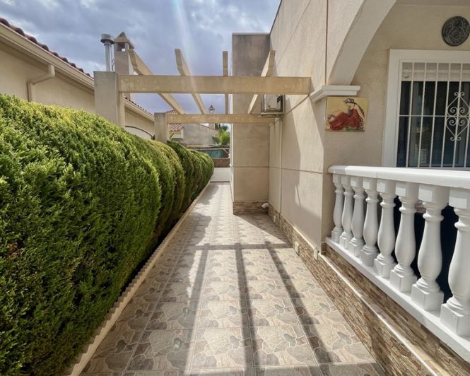 Image No.20-3 Bed Villa for sale