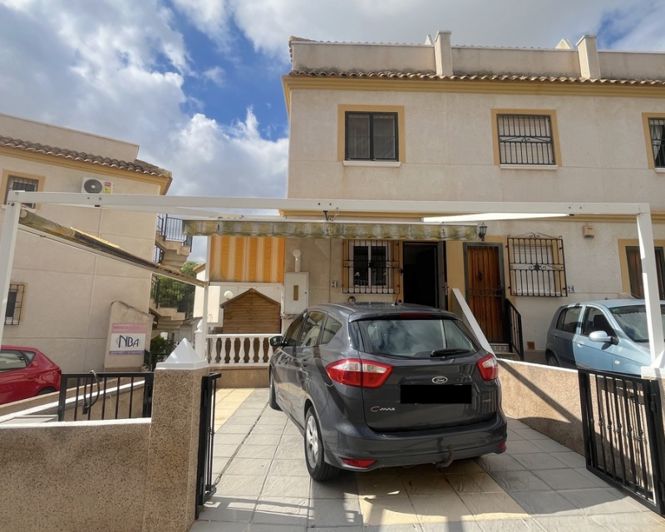 Image No.10-2 Bed Townhouse for sale