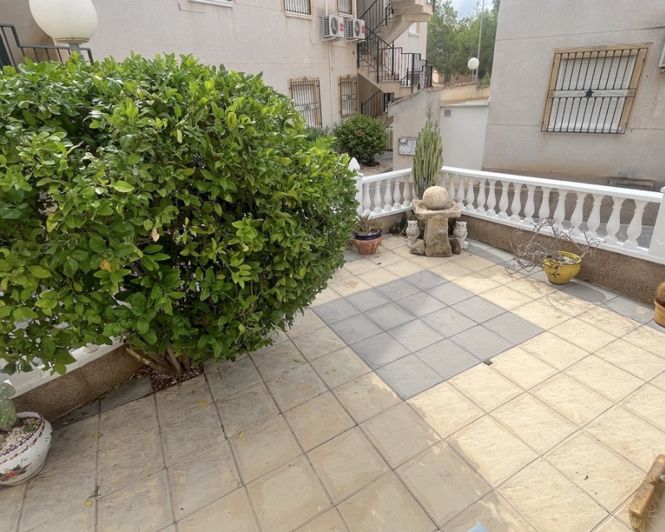 Image No.3-2 Bed Townhouse for sale