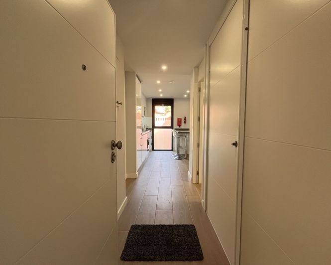 Image No.29-2 Bed Apartment for sale