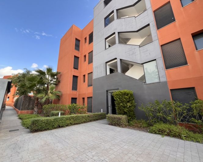 Image No.37-2 Bed Apartment for sale