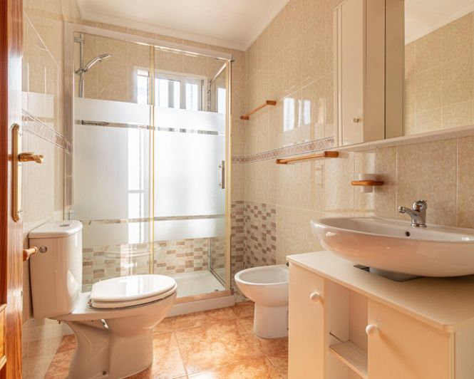 Image No.27-3 Bed Villa for sale