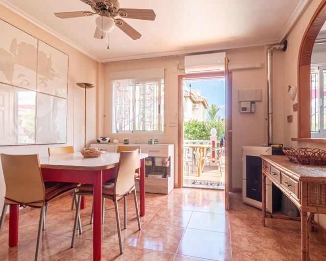 Image No.9-3 Bed Villa for sale