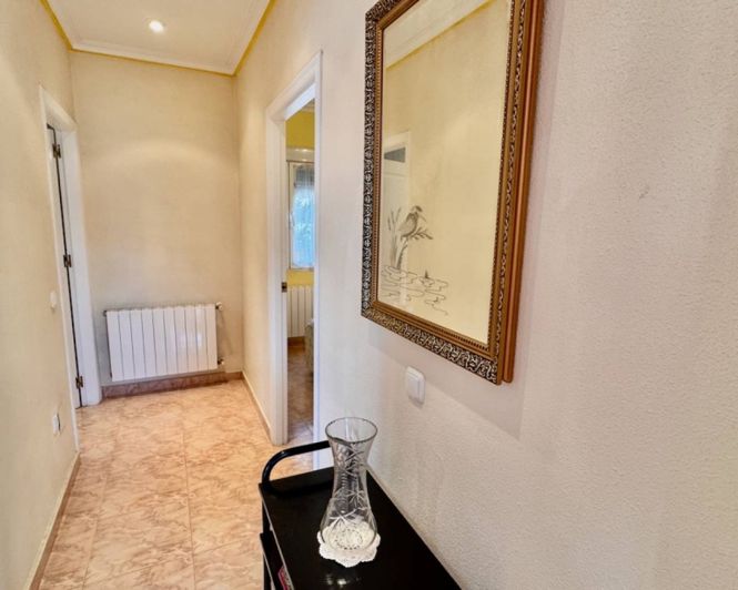 Image No.15-5 Bed Villa for sale