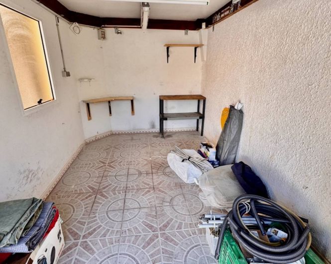 Image No.27-5 Bed Villa for sale