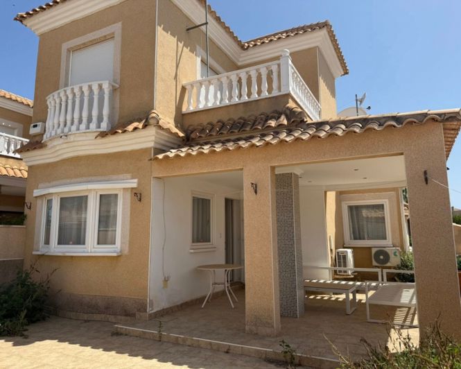Image No.1-2 Bed Villa for sale