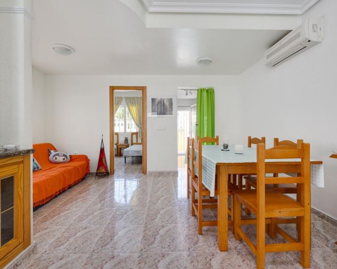 Image No.18-3 Bed Townhouse for sale