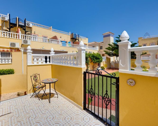 Image No.22-3 Bed Townhouse for sale