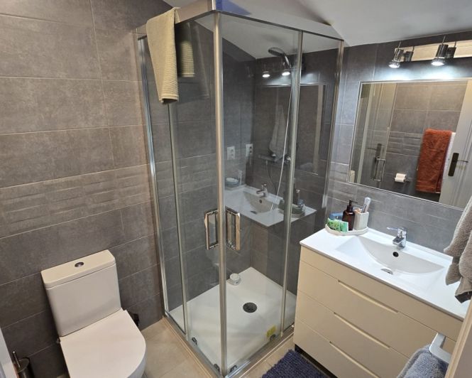 Image No.32-3 Bed Townhouse for sale