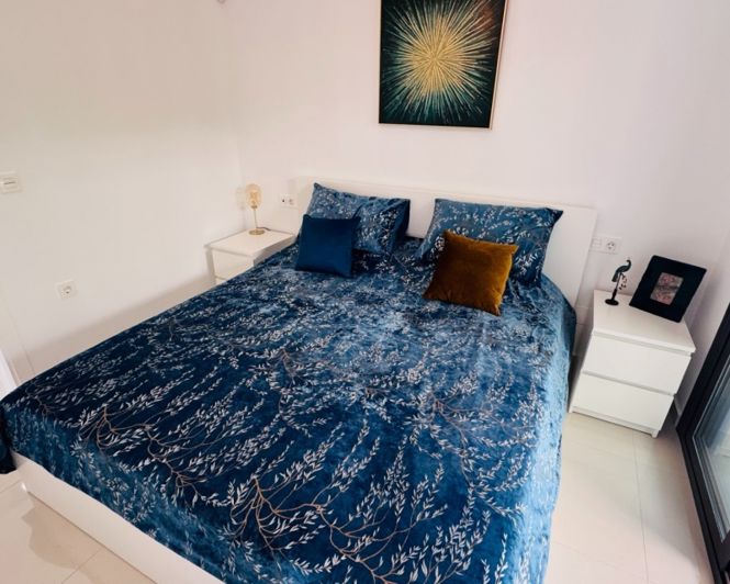 Image No.9-2 Bed Apartment for sale