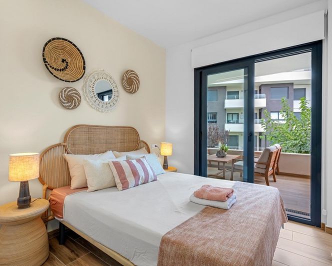 Image No.18-2 Bed Apartment for sale