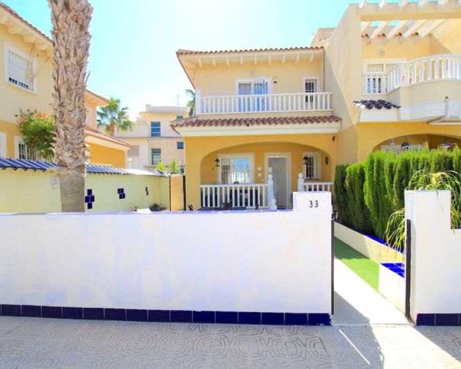 Image No.6-2 Bed Townhouse for sale