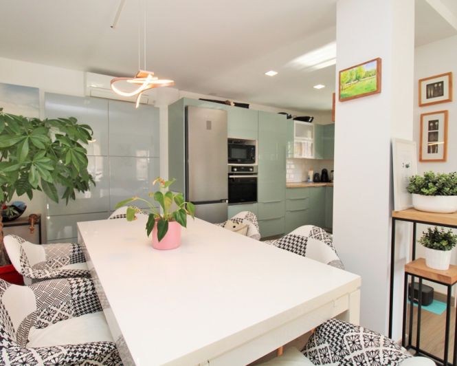 Image No.10-2 Bed Villa for sale