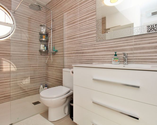 Image No.19-2 Bed Villa for sale