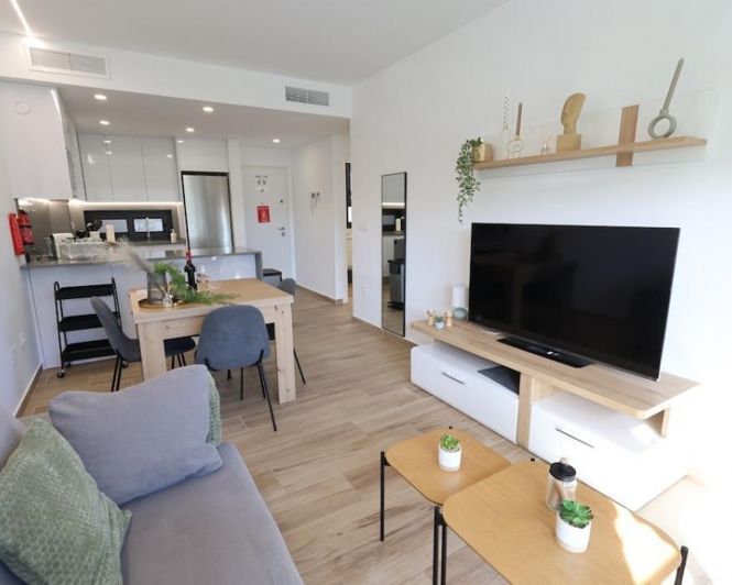 Image No.15-2 Bed Apartment for sale