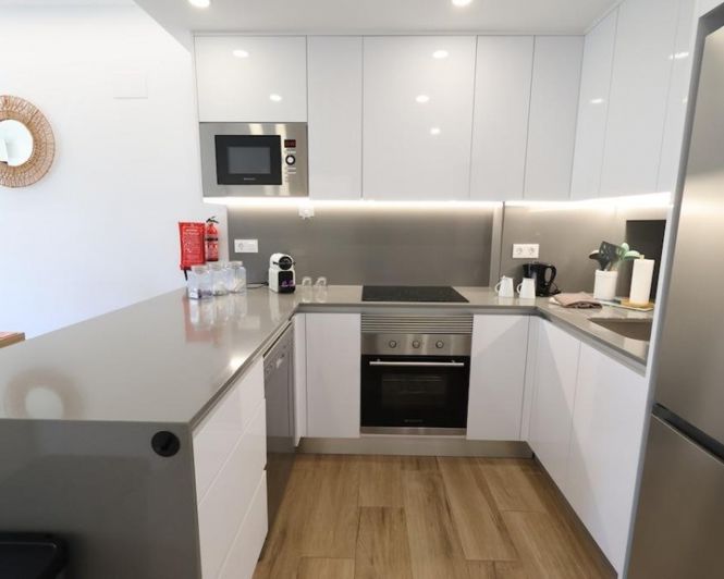 Image No.17-2 Bed Apartment for sale