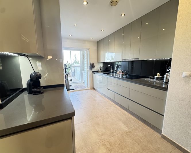 Image No.16-2 Bed Apartment for sale