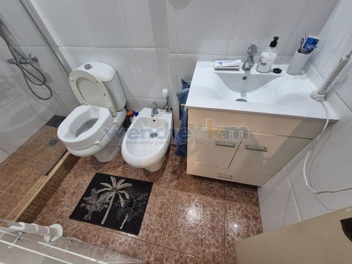 Image No.29-2 Bed Villa for sale