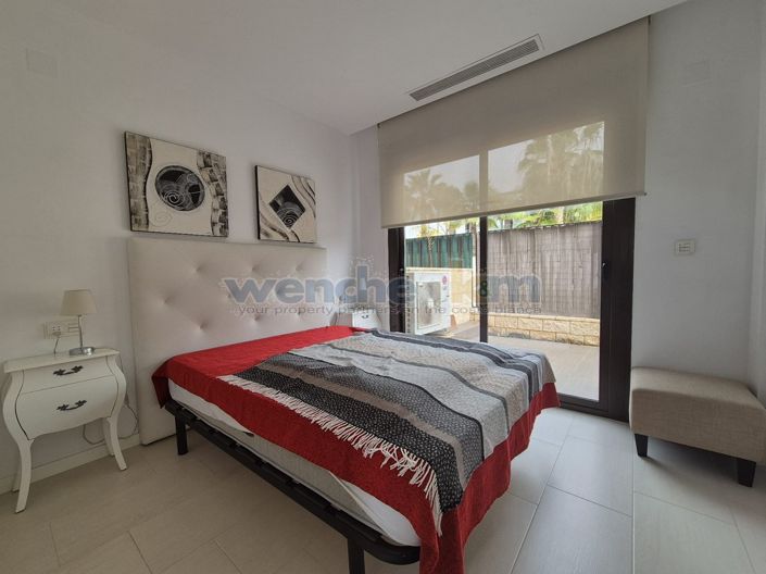 Image No.18-2 Bed Property for sale