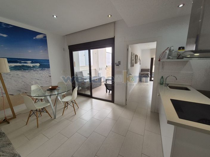 Image No.8-2 Bed Property for sale