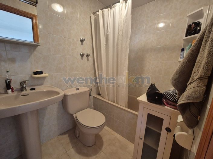 Image No.14-1 Bed Property for sale