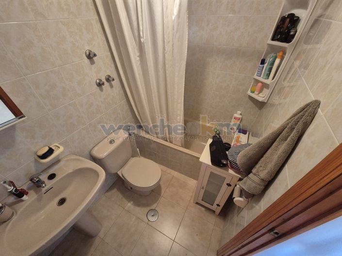 Image No.15-1 Bed Property for sale