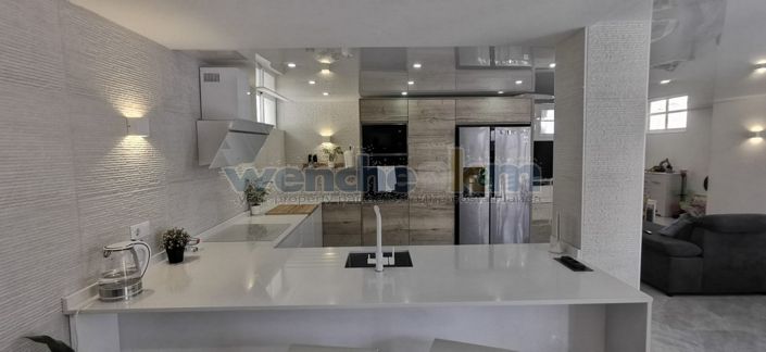 Image No.18-3 Bed Villa for sale