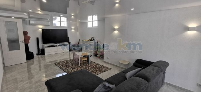 Image No.22-3 Bed Villa for sale