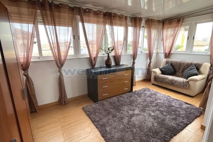 Image No.21-4 Bed Villa for sale