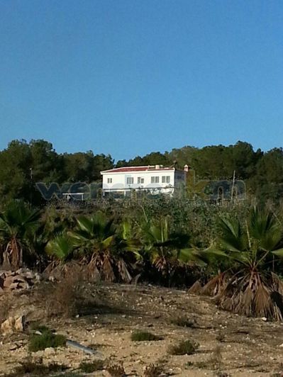 Image No.40-8 Bed Villa for sale