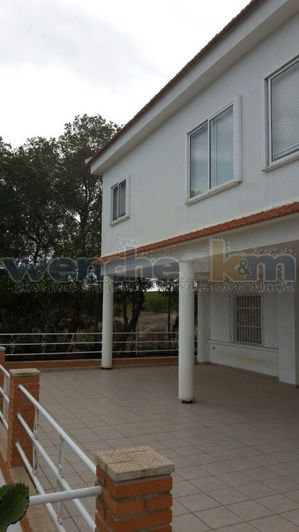 Image No.48-8 Bed Villa for sale