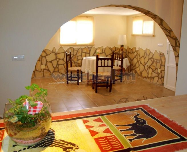 Image No.62-8 Bed Villa for sale