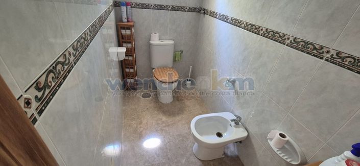 Image No.73-8 Bed Villa for sale