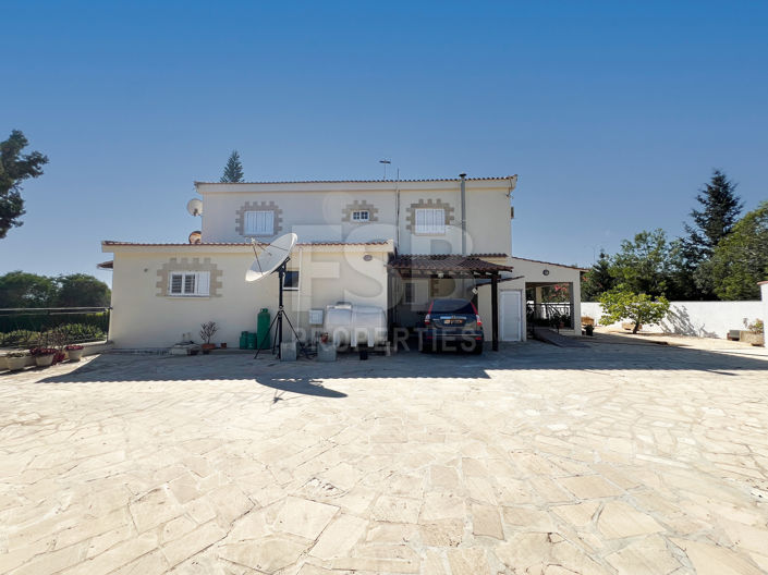 Image No.10-6 Bed Villa for sale