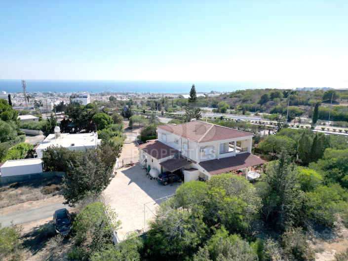 Image No.11-6 Bed Villa for sale