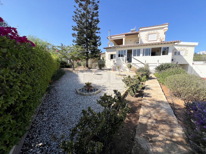 Image No.4-6 Bed Villa for sale