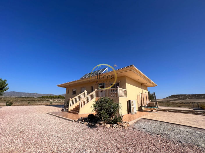 Image No.1-3 Bed Country House for sale