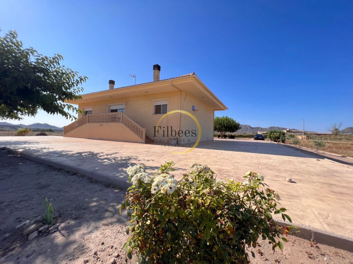 Image No.32-3 Bed Country House for sale