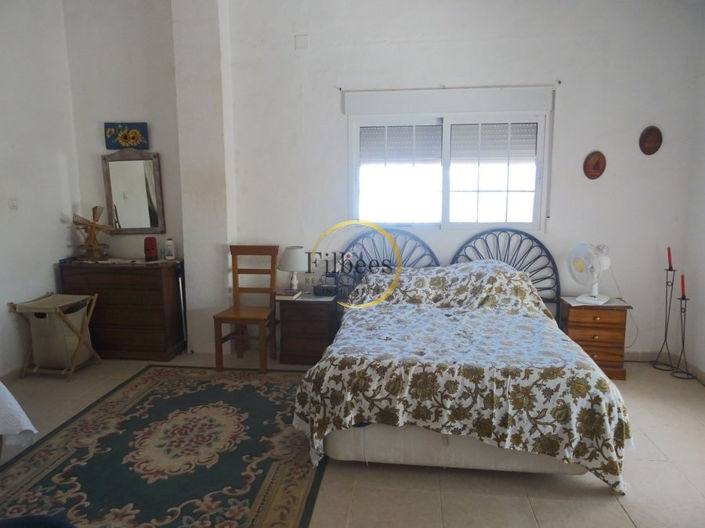 Image No.16-7 Bed Country House for sale