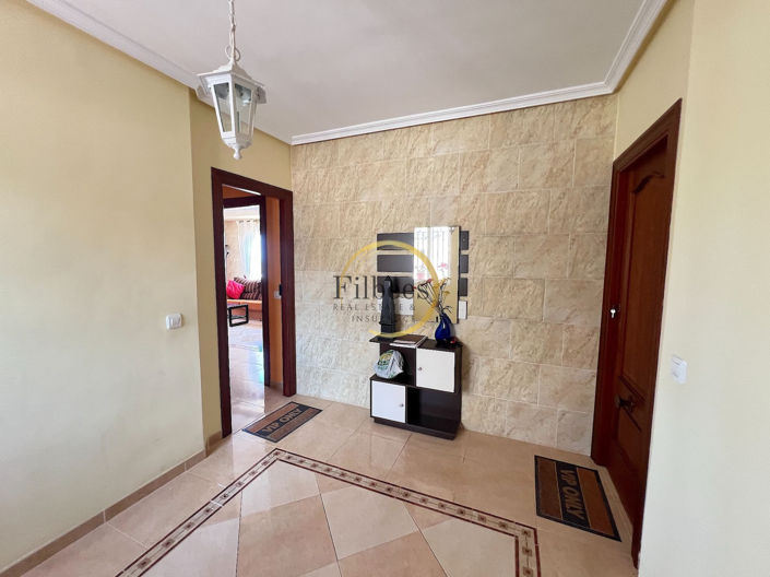 Image No.12-7 Bed Villa for sale