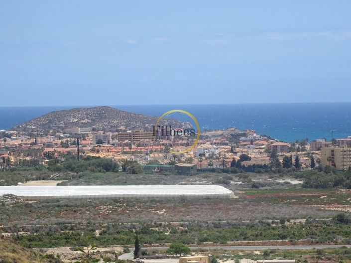 Image No.20-7 Bed Villa for sale