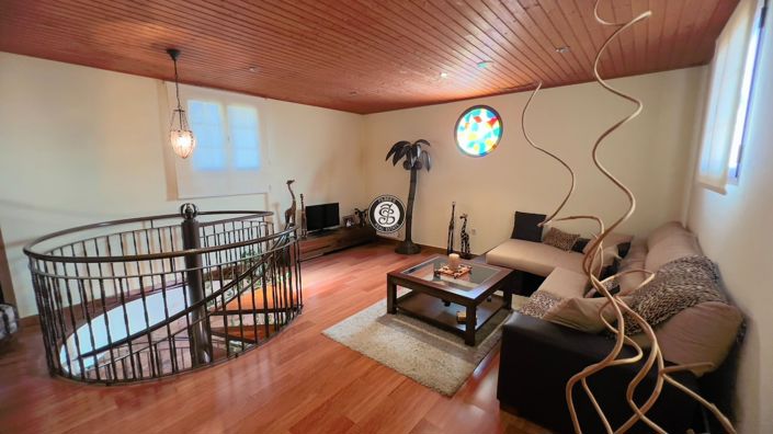 Image No.22-5 Bed Country House for sale