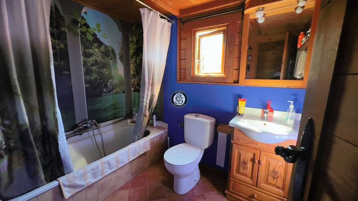 Image No.34-5 Bed Country House for sale