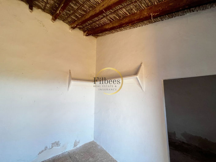 Image No.9-2 Bed Country House for sale