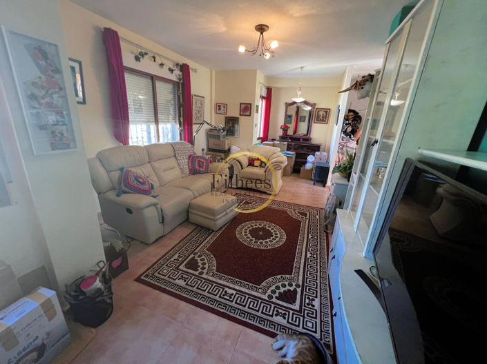 Image No.5-3 Bed House for sale