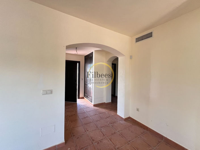 Image No.11-2 Bed Townhouse for sale